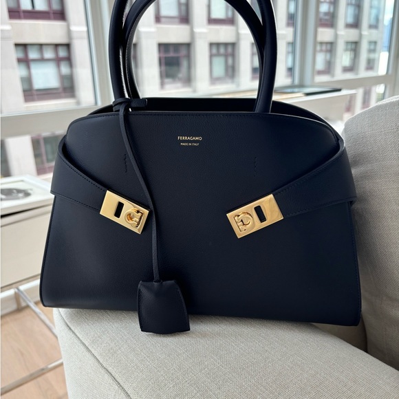 Ferragamo Hug Bag - their new line - Picture 8 of 8